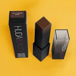 🍫 Huda Faux Filter Skin Finish Foundation | Hot Fudge